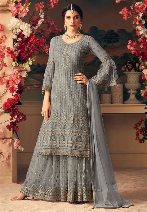 Pakistani Suits .